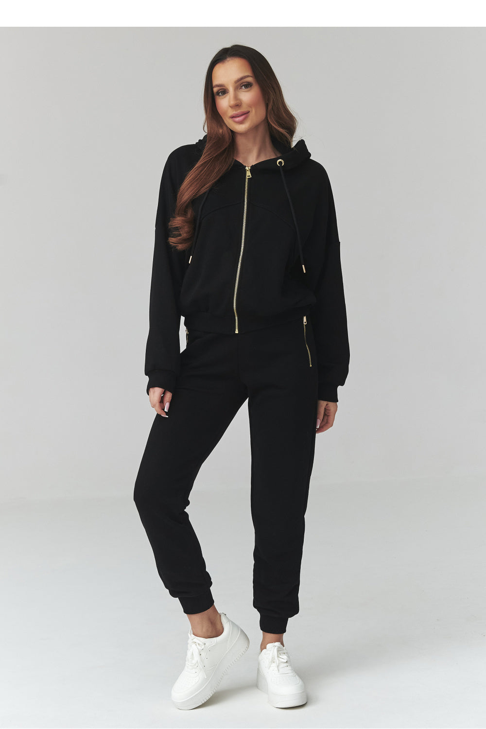 Fitted trousers
