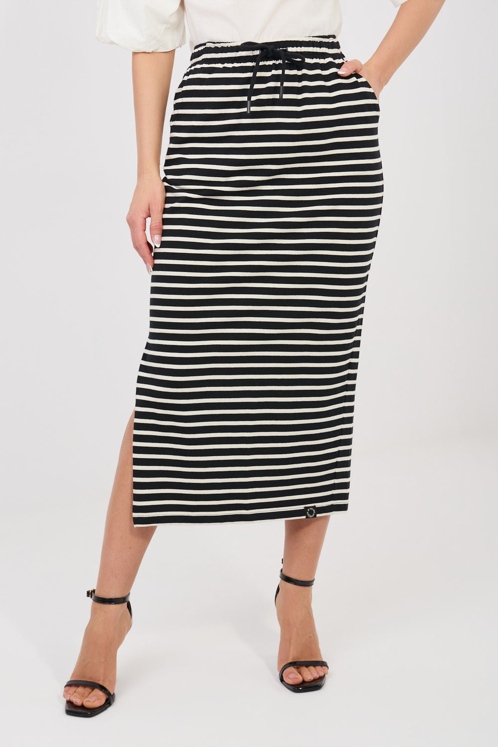 Midi skirt