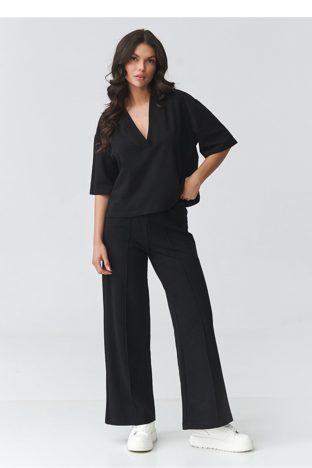 Wide trousers