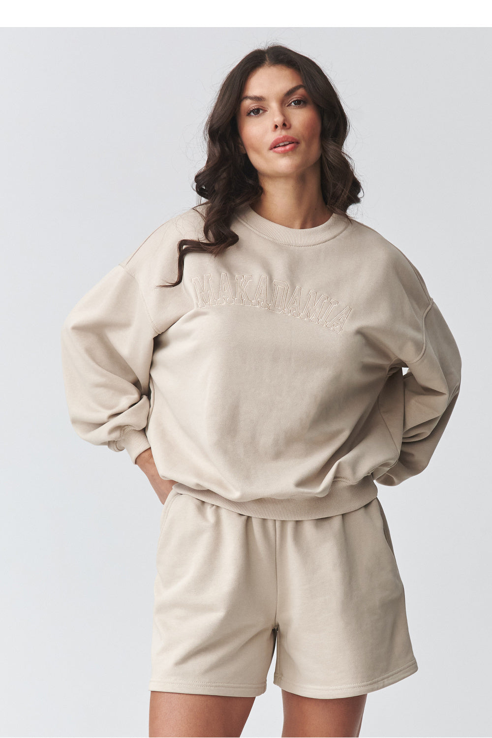 Oversized trousers