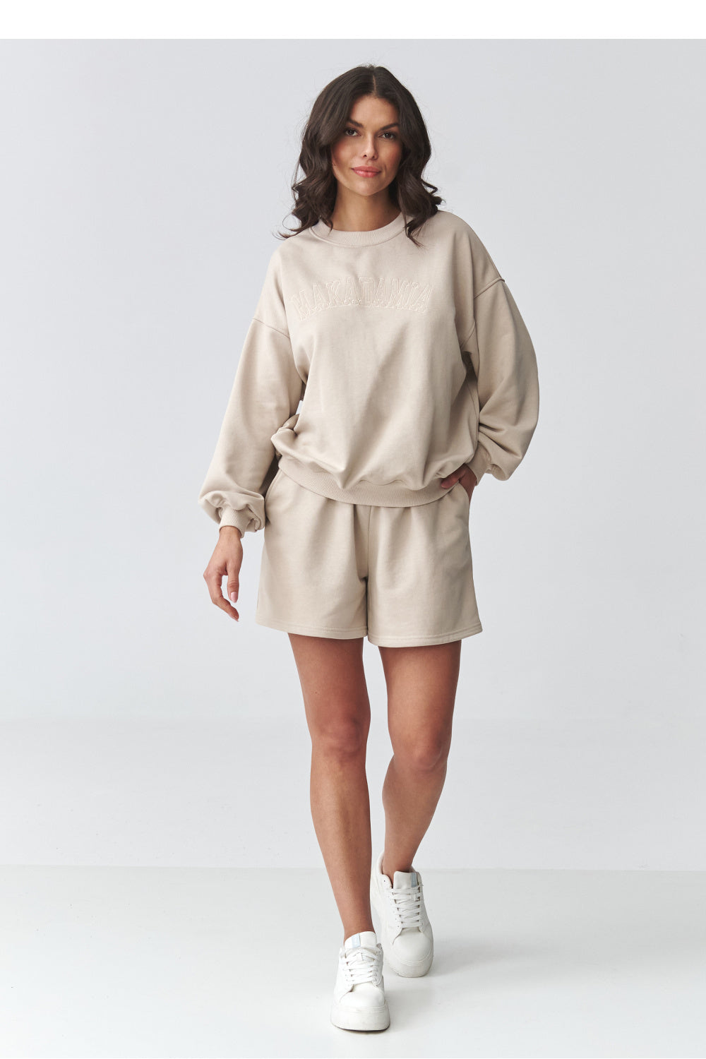 Oversized trousers