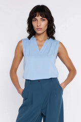 Lightweight blouse