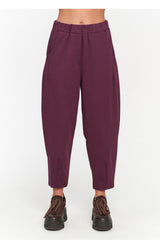 Loose trousers