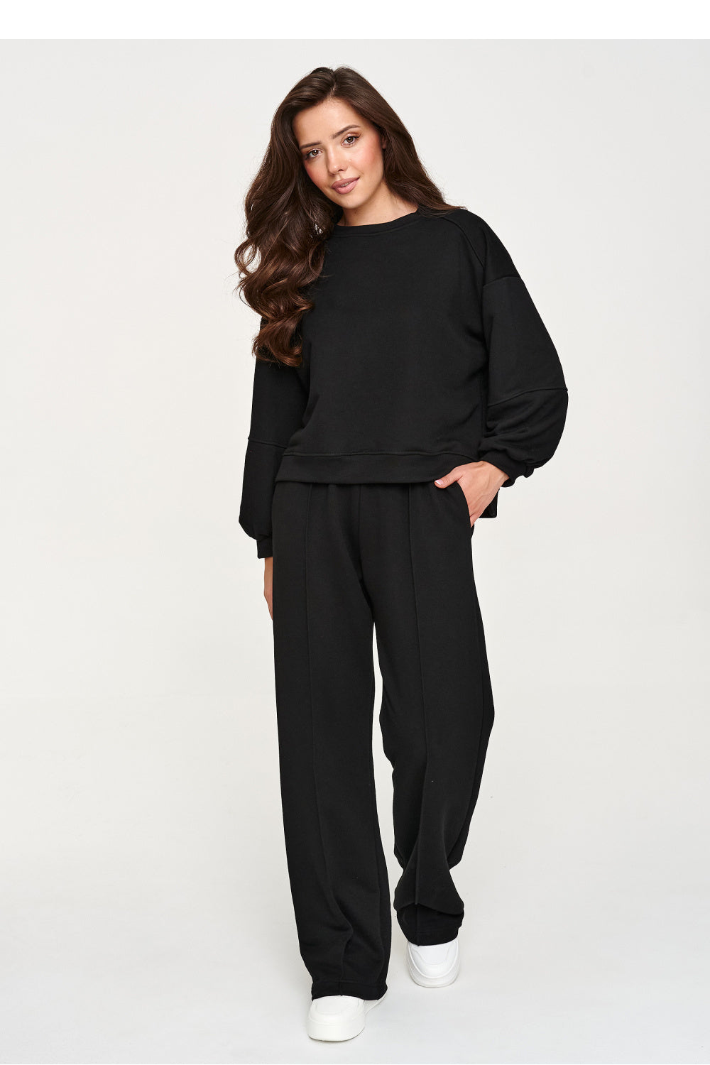 Oversized trousers