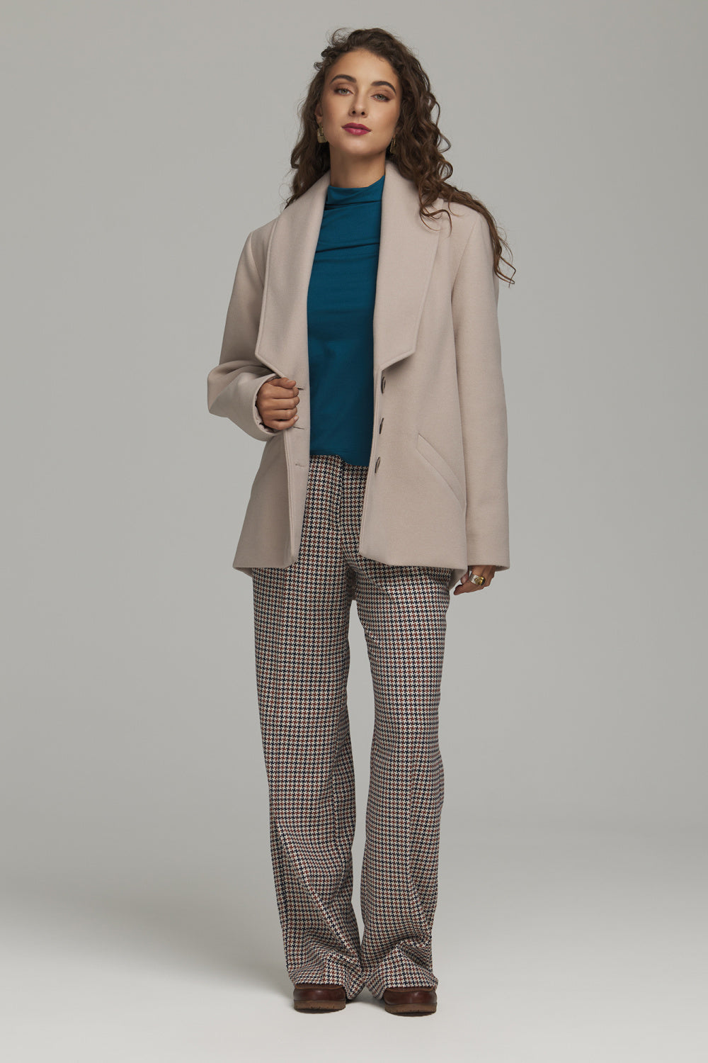 Polyester coat