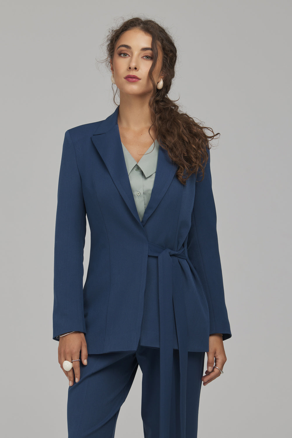 Grey buttoned elegant jacket