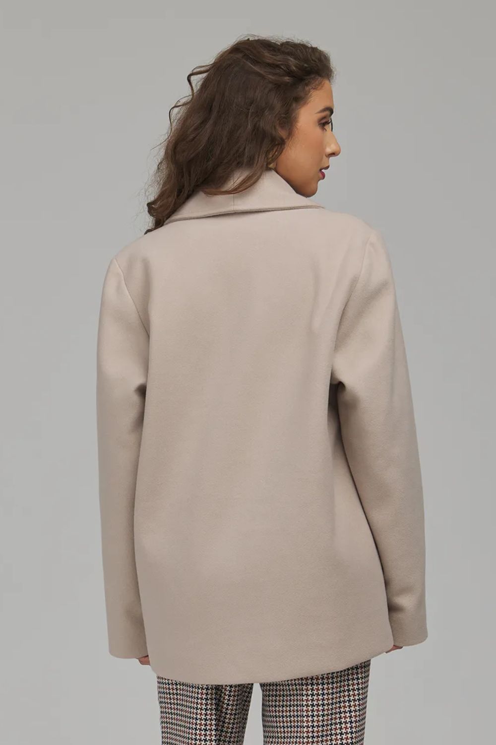 Polyester coat