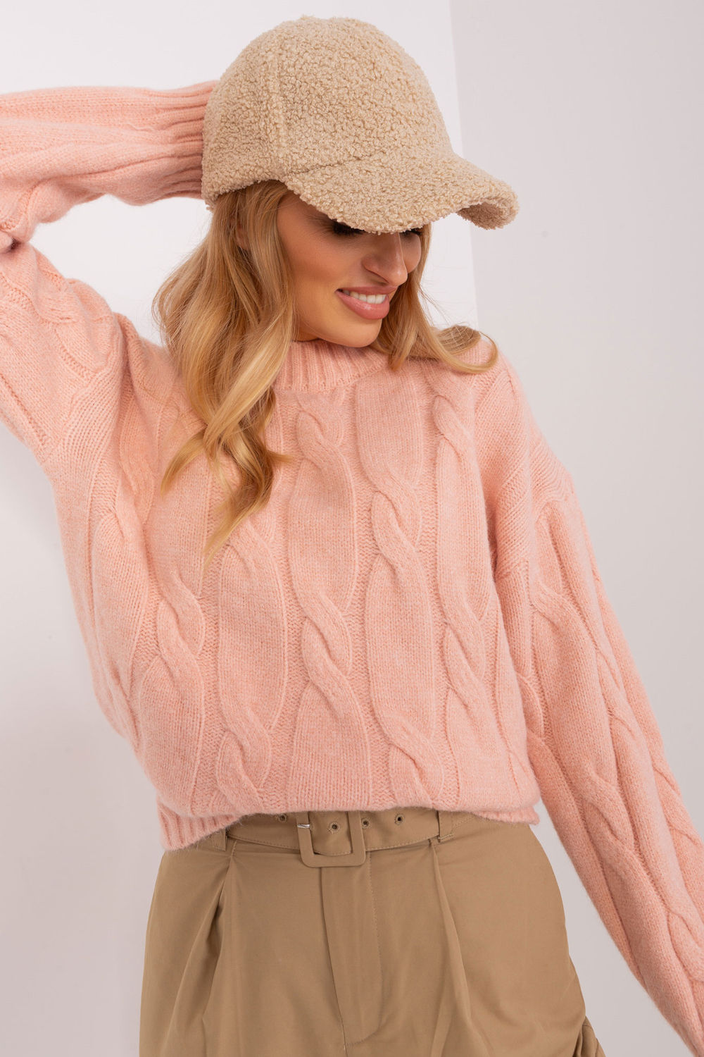 Knitted jumper