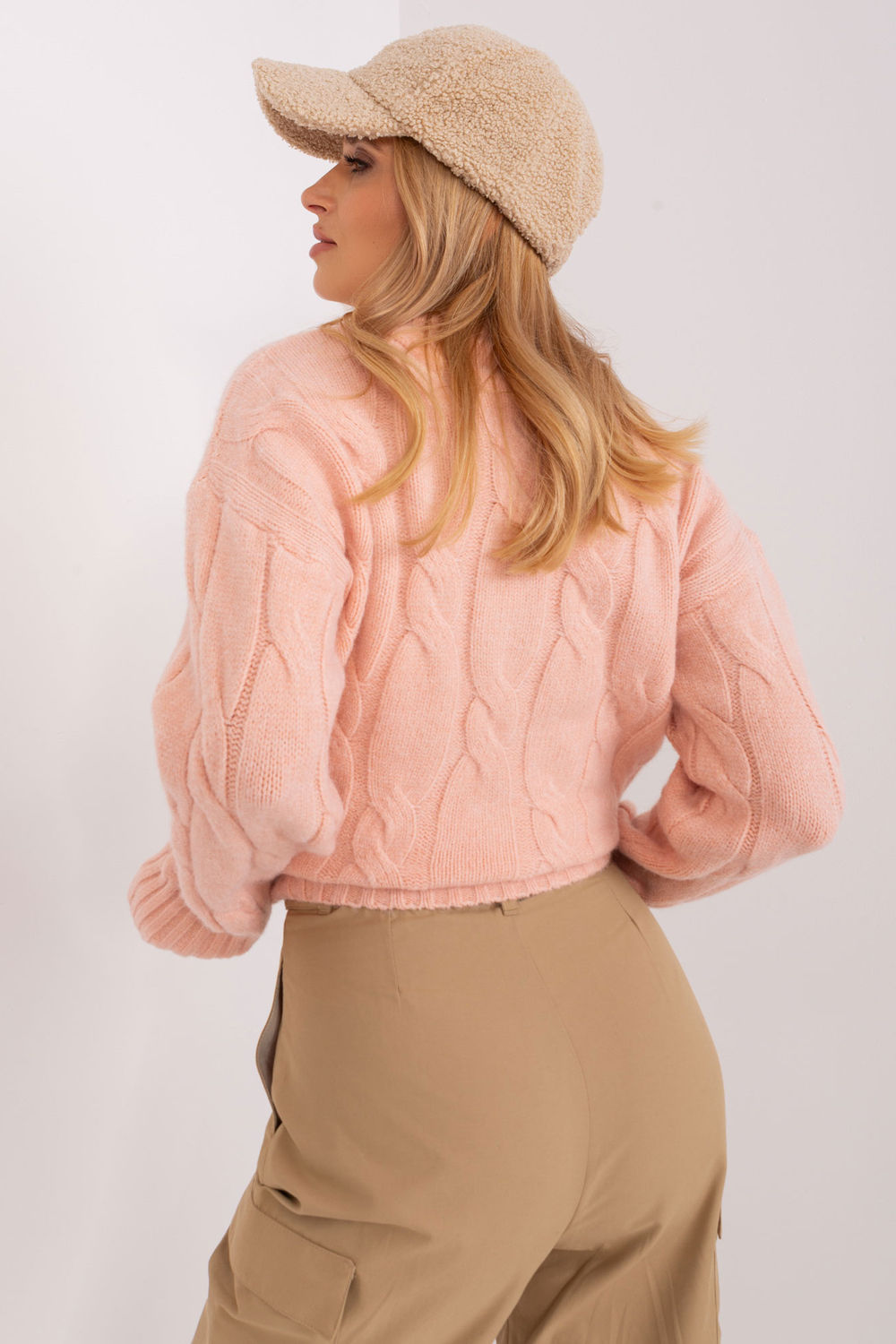 Knitted jumper