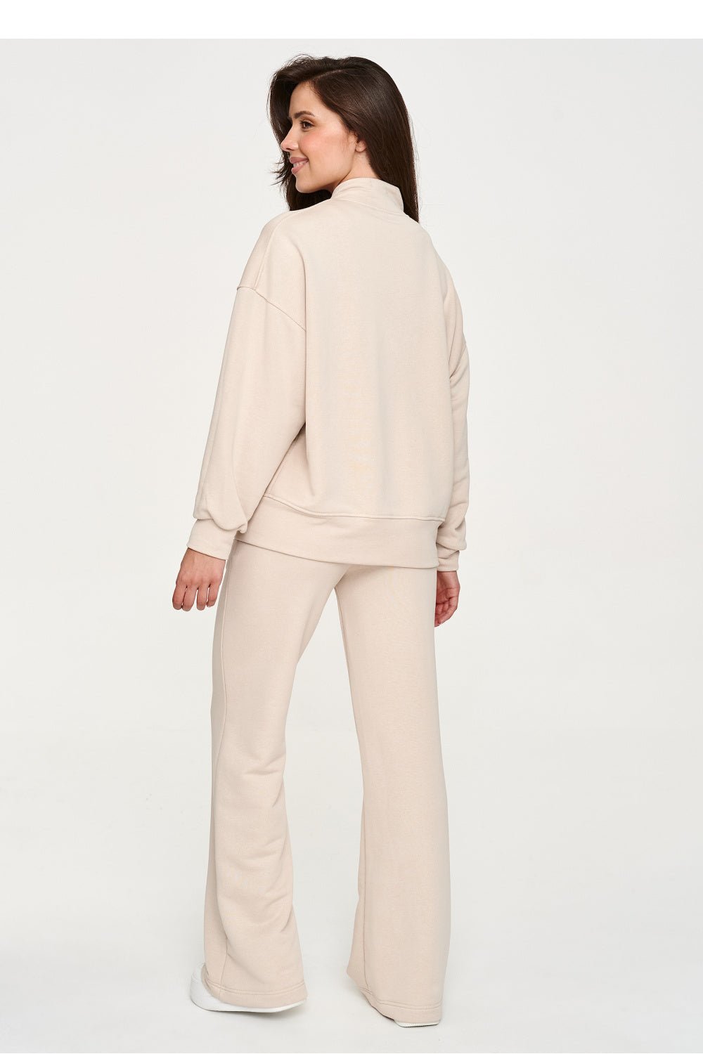 Beige pocket cotton trousers