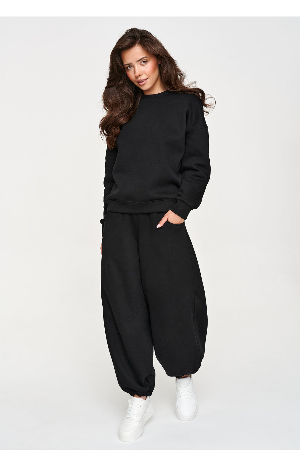 Black wide-leg loose oversized trousers