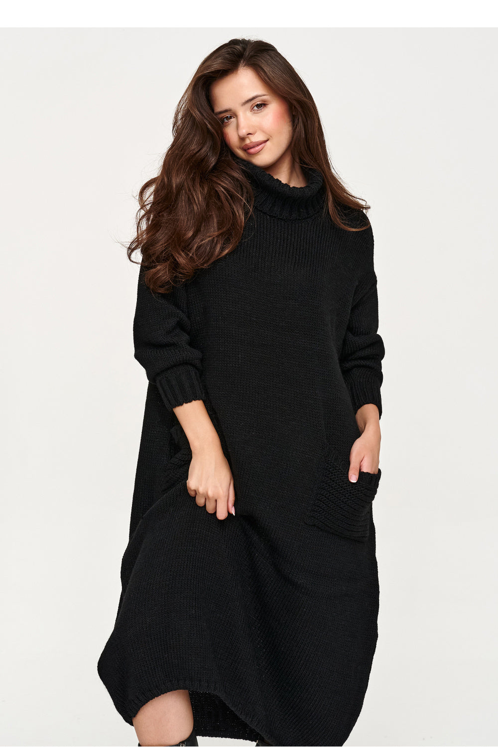 Black oversized ribbed dress