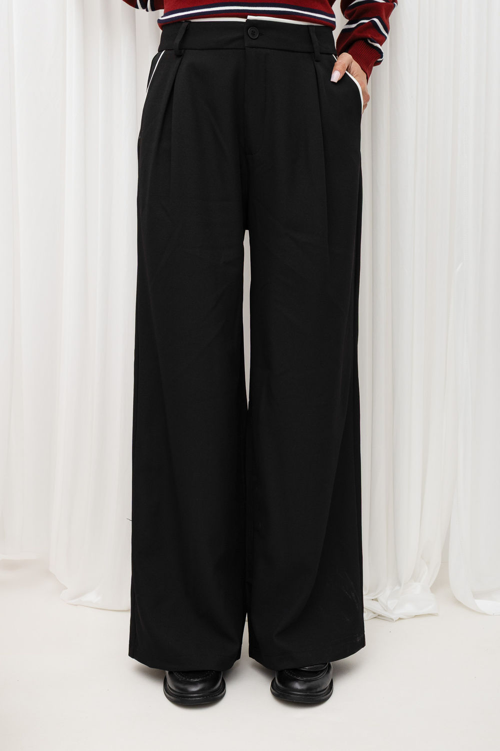 Women trousers Italy Moda