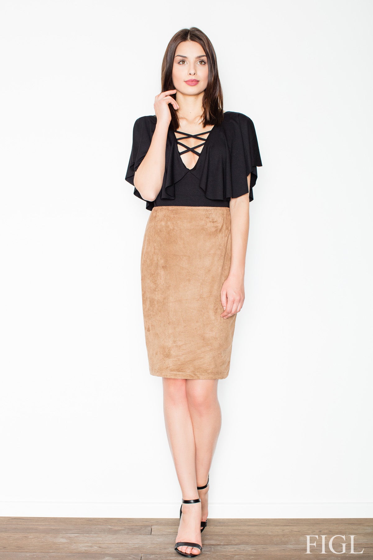 Straight skirt