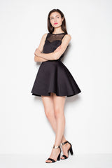 Sleeveless dress