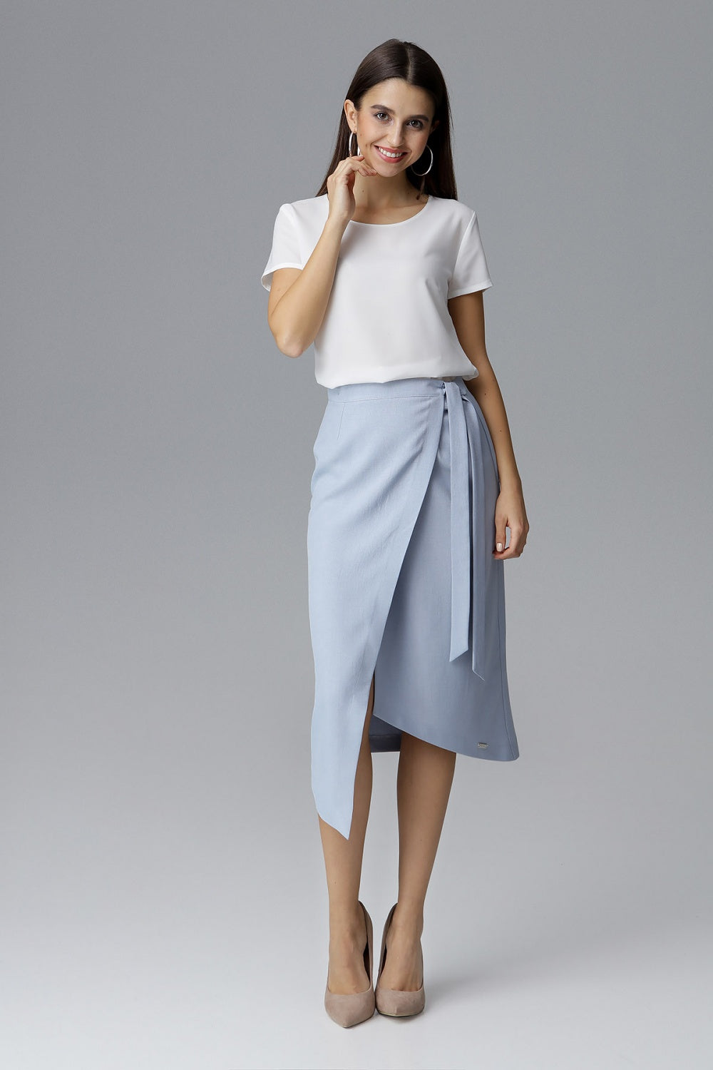 Asymmetrical skirt