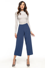 Wide-leg trousers
