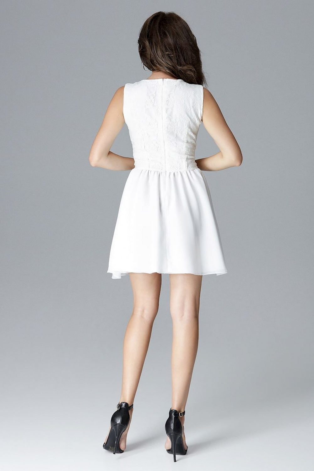 Minimalist dress