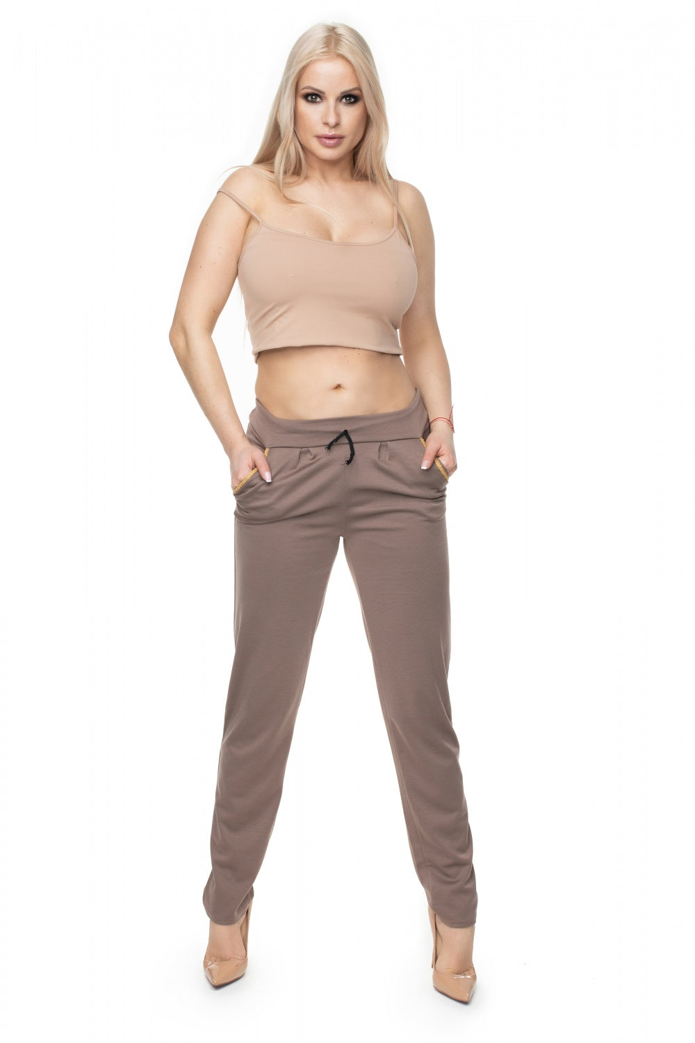 Loose trousers