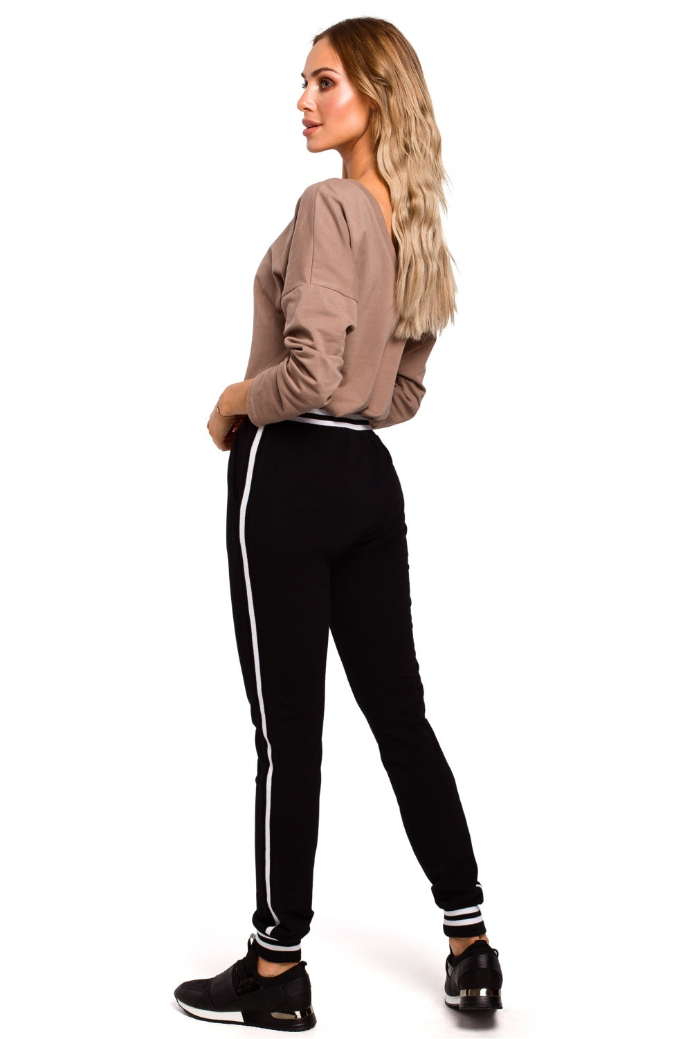 Ribbed trousers