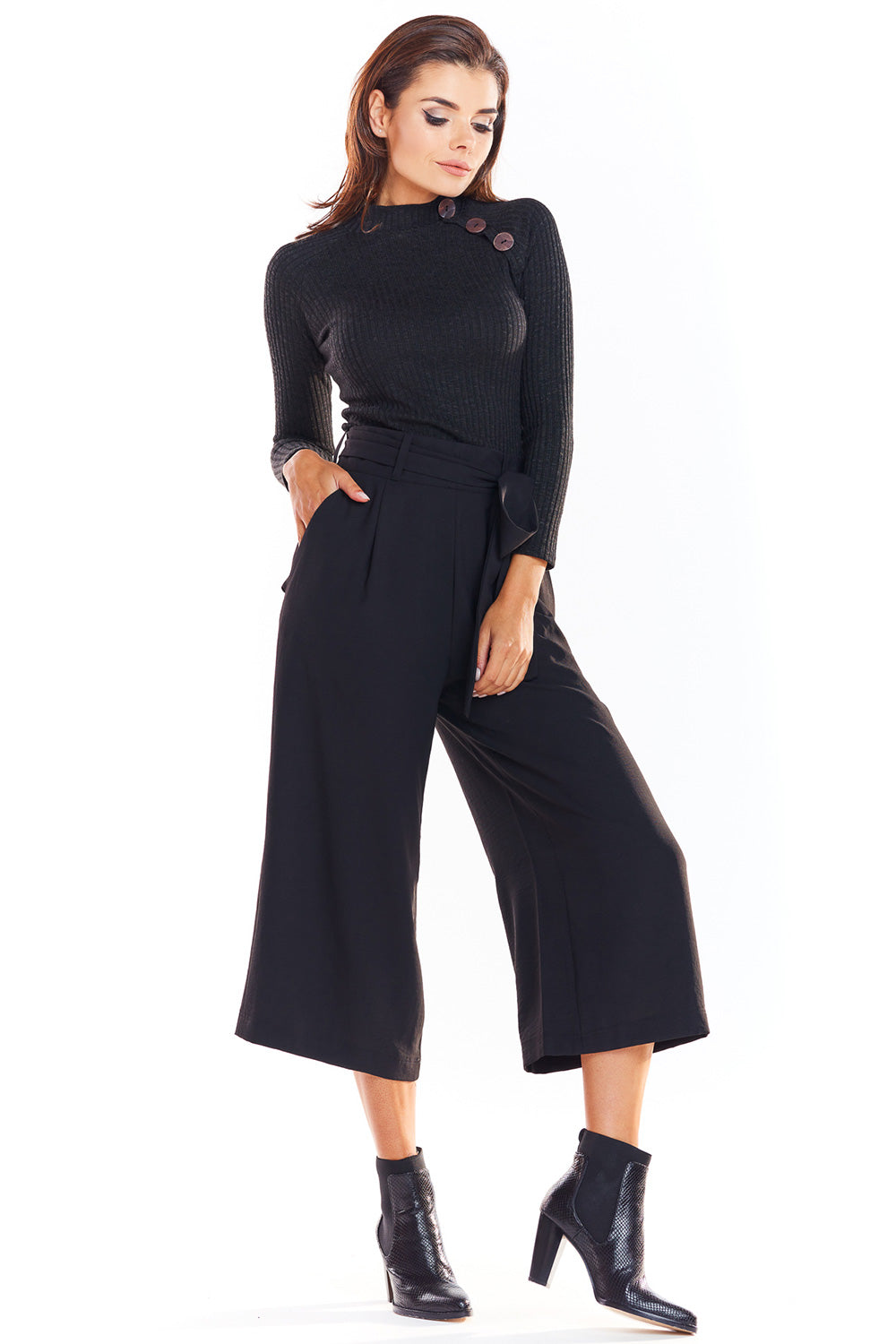 Fitted jumper