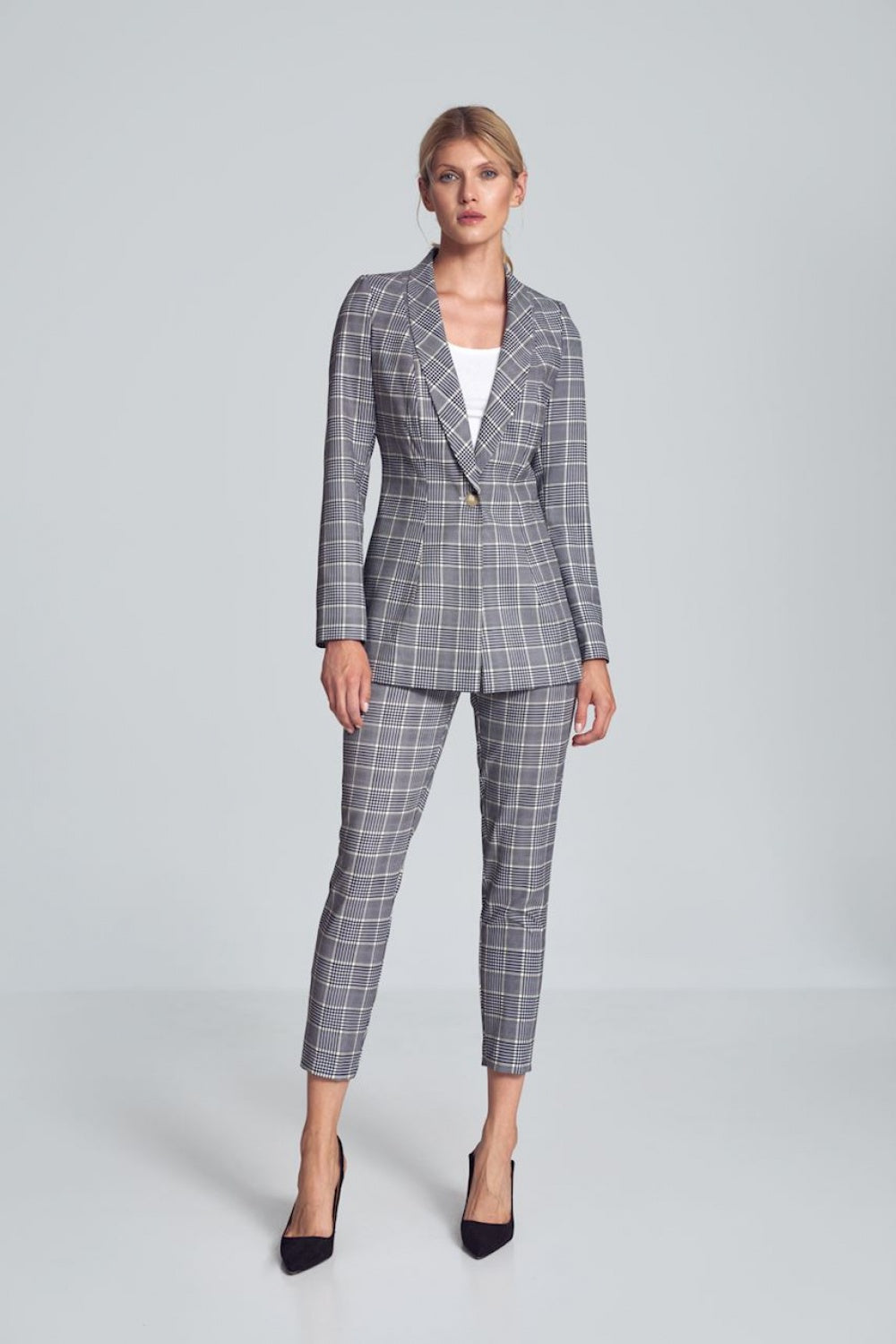 Fitted jacket