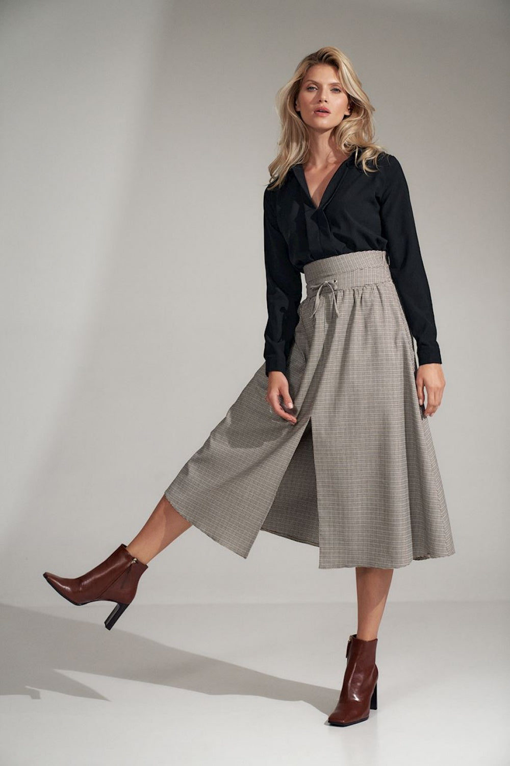 Pleated skirt