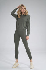 Creased leggings