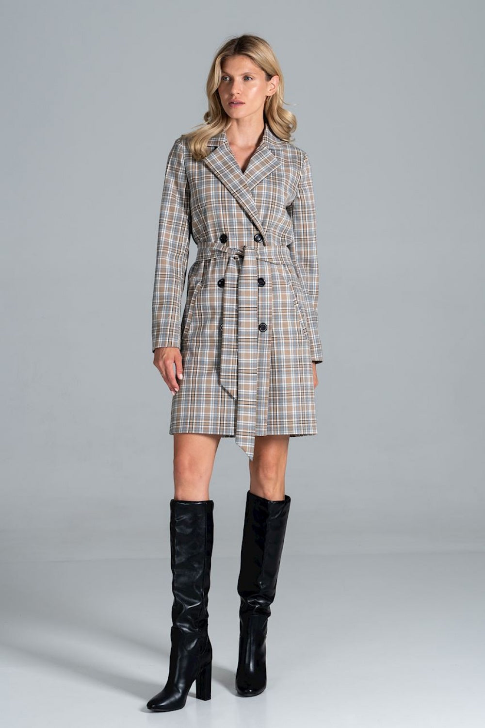Polyester coat