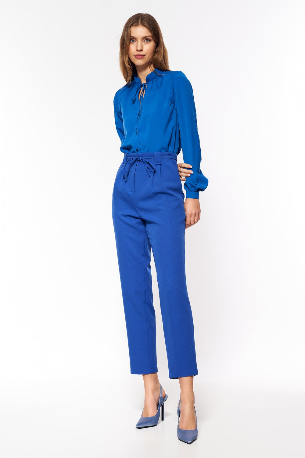 Oversized trousers