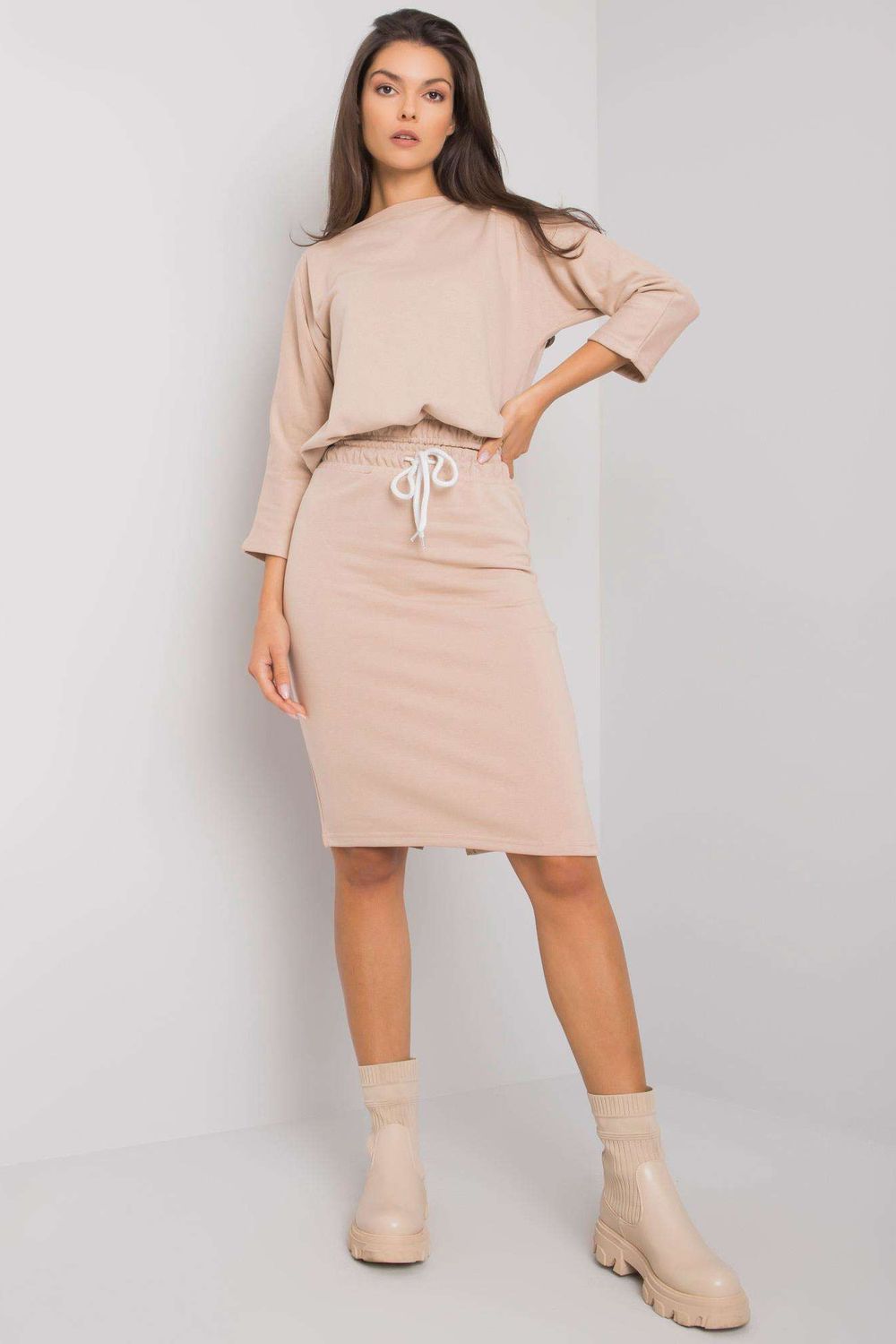 Ribbed skirt