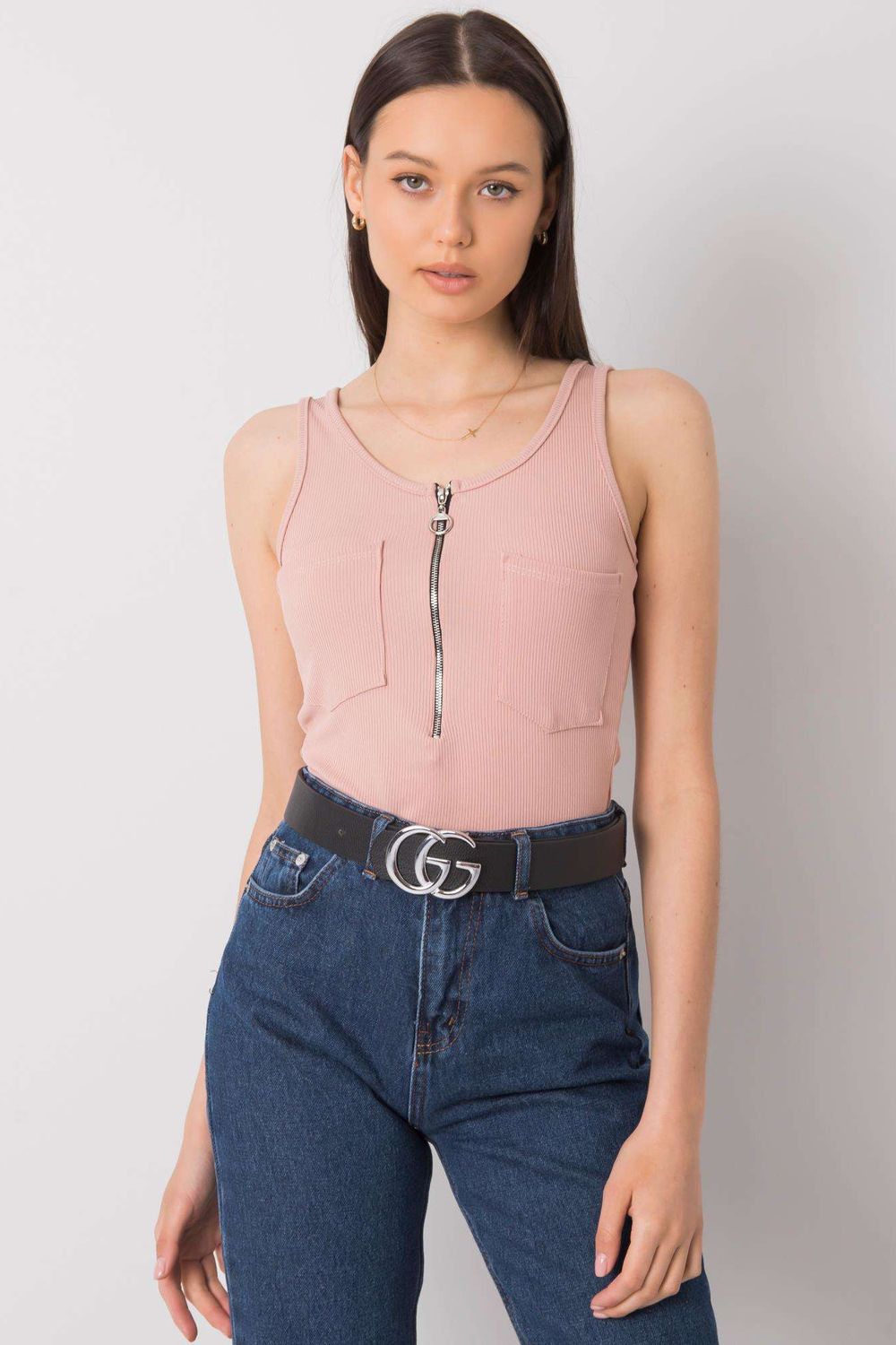Zipped top