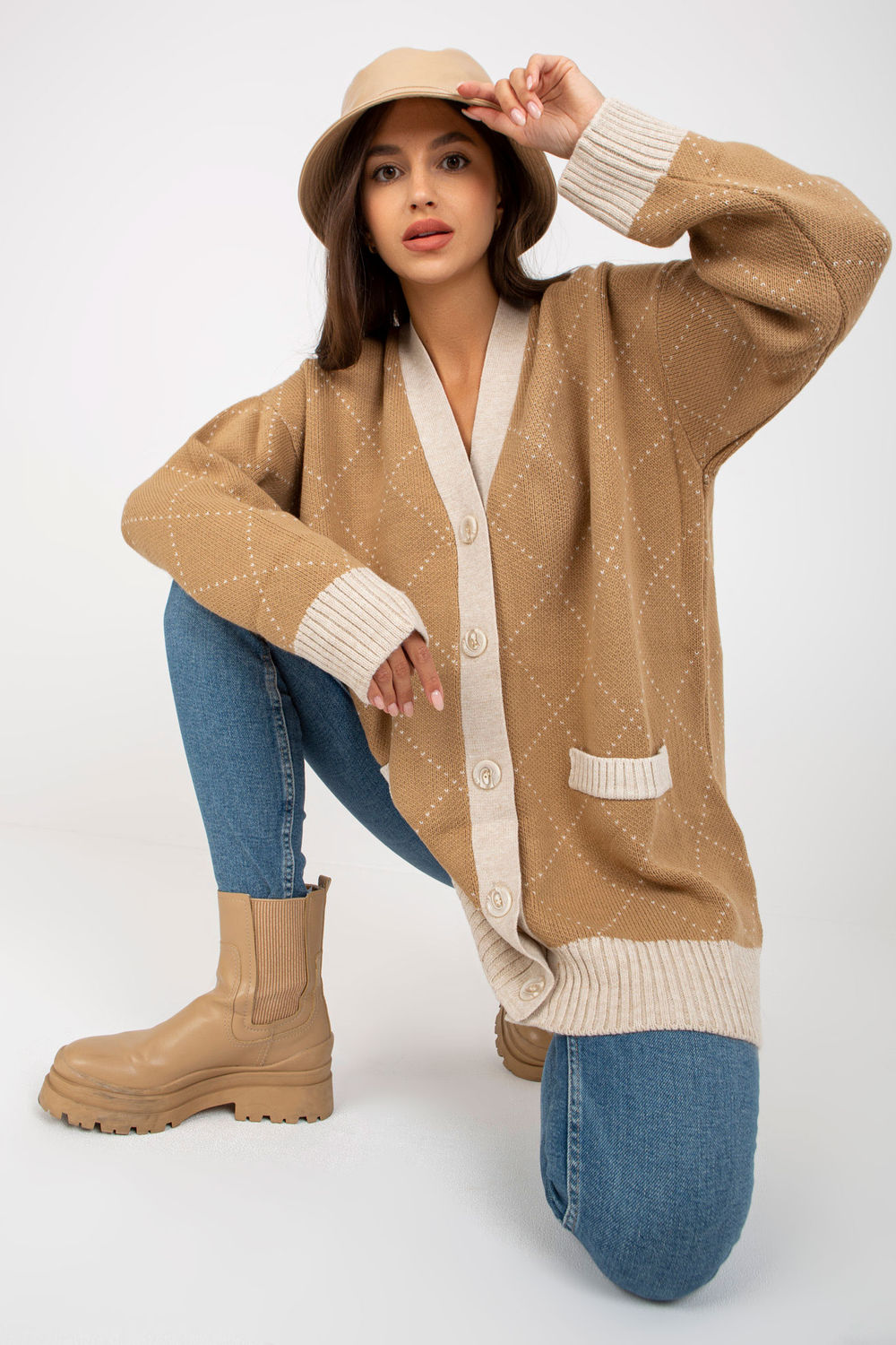 Buttoned cardigan