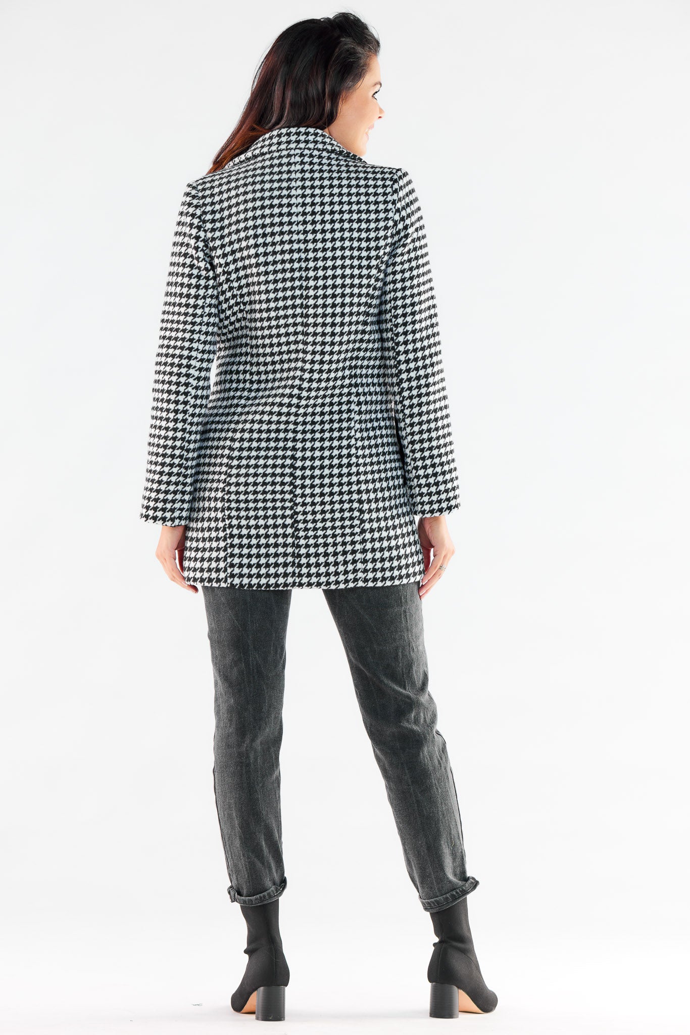 Double-breasted coat from Awama