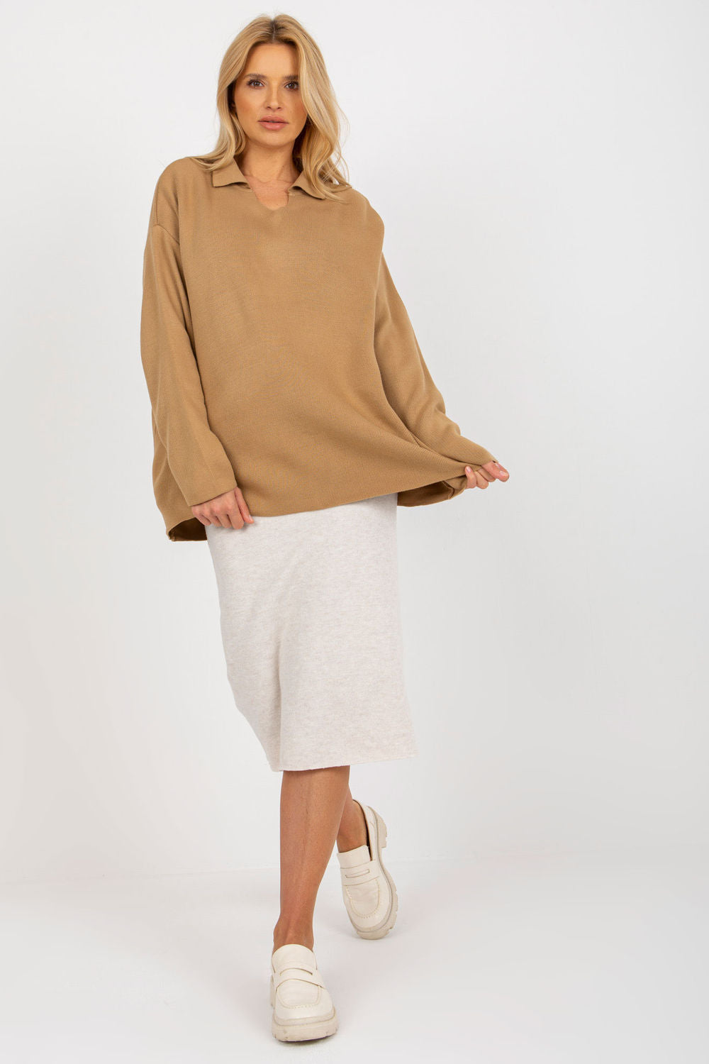 Loose jumper