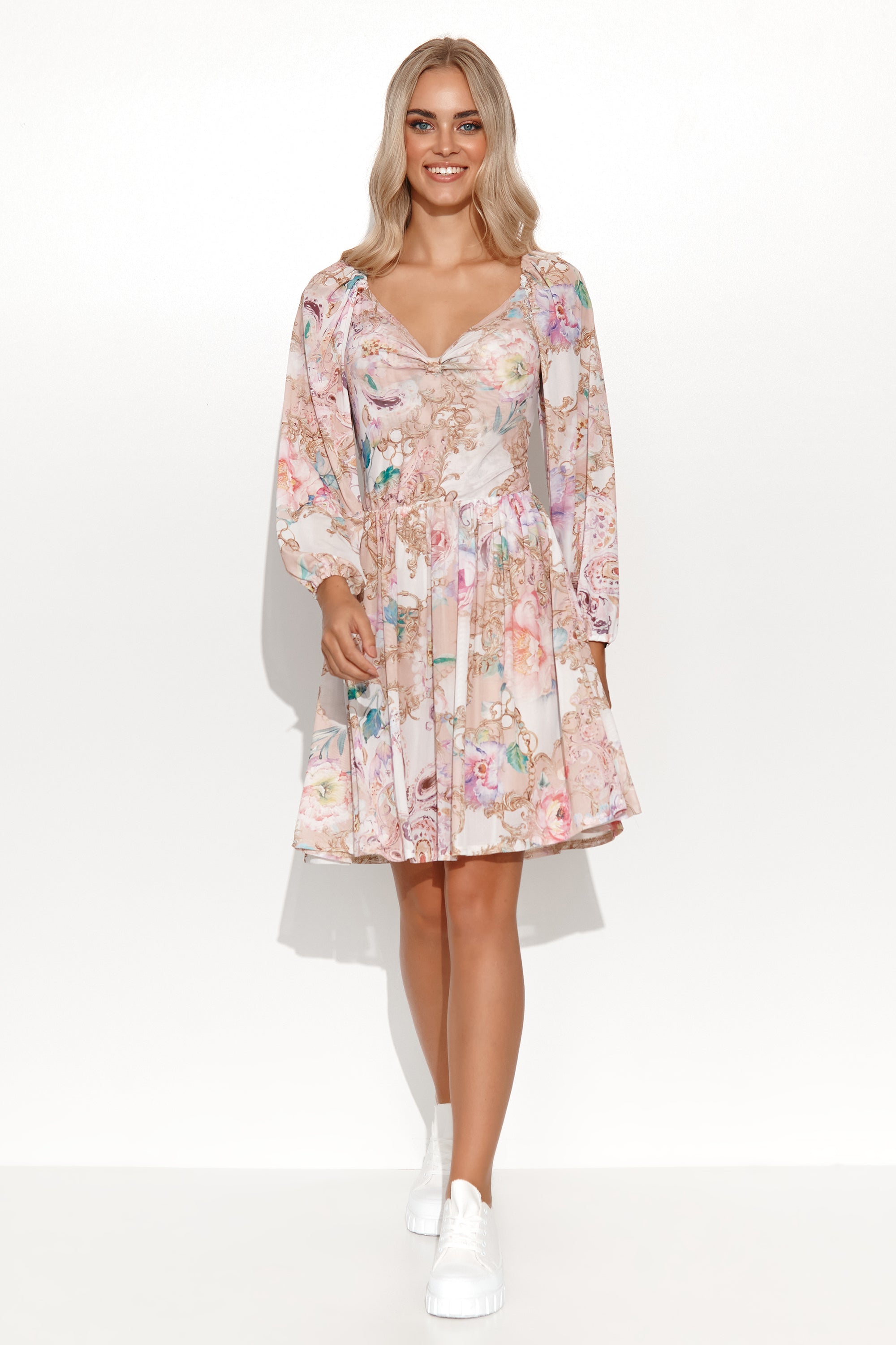 Airy dress