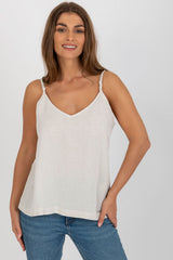 Loose shirt