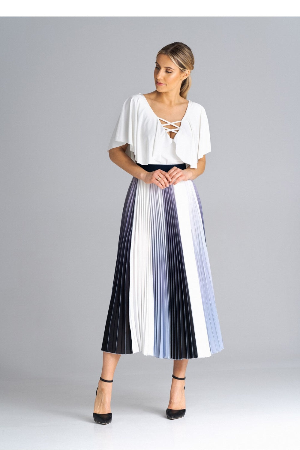 Pleated skirt