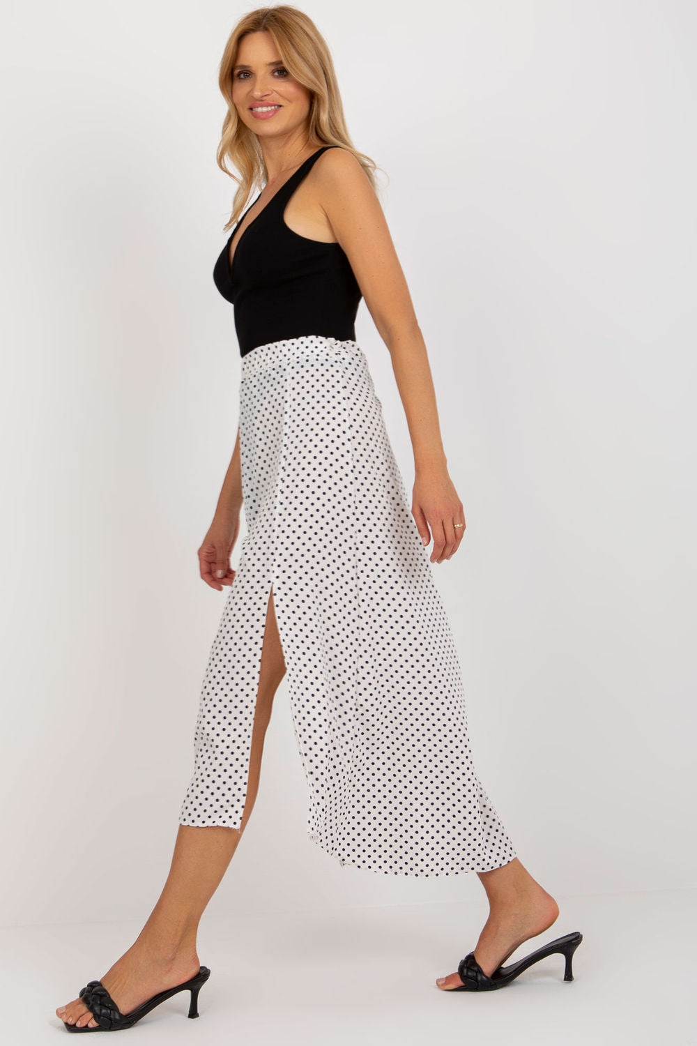 Polyester skirt