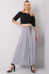 Wide-leg trousers
