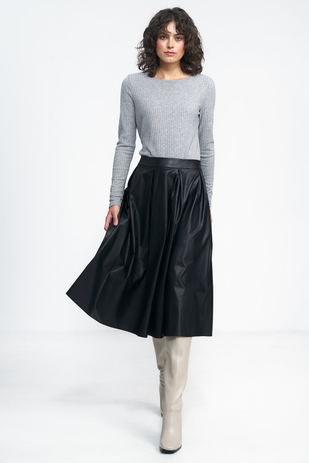 Leather skirt