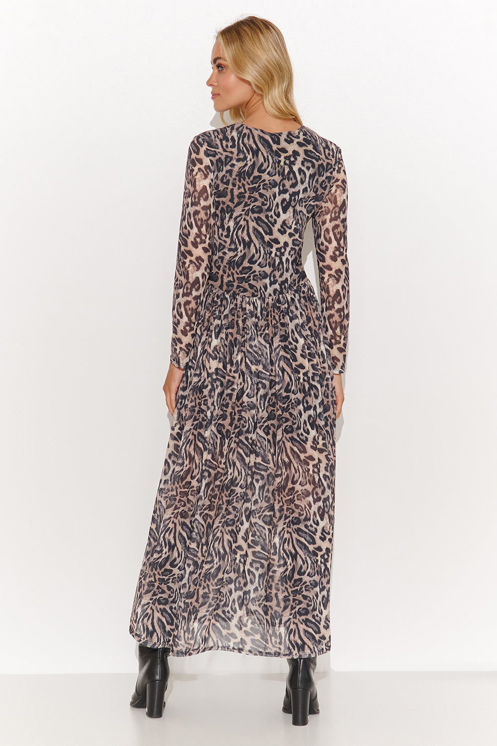 Lightweight dress