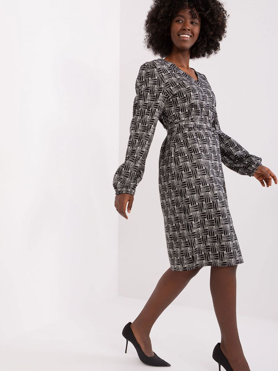 Geometric dress from Lakerta