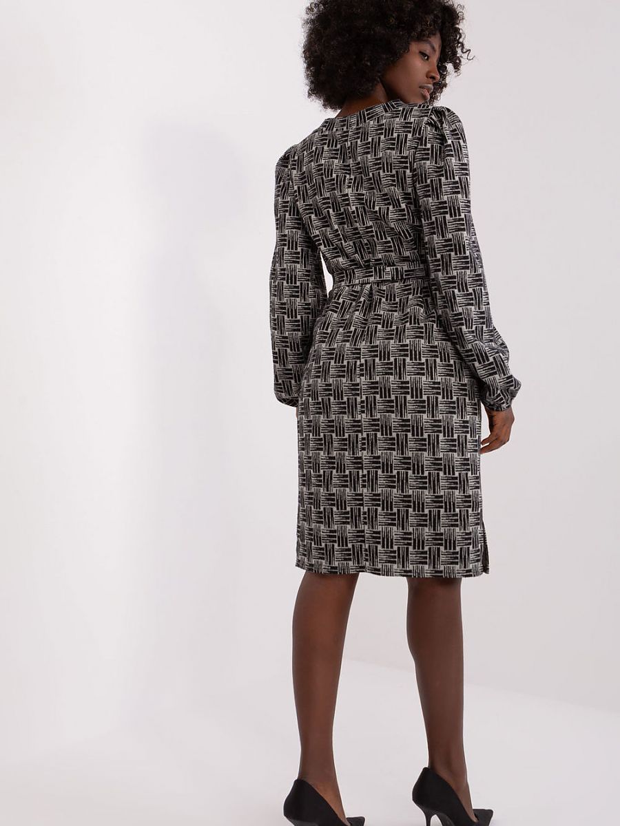 Geometric dress from Lakerta