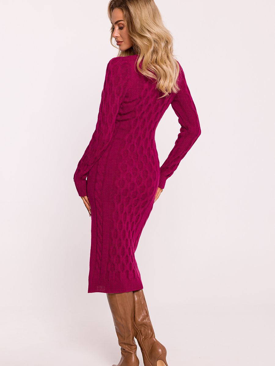 Fitted dress from Moe
