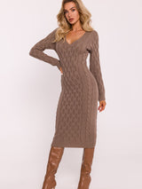 Fitted dress from Moe