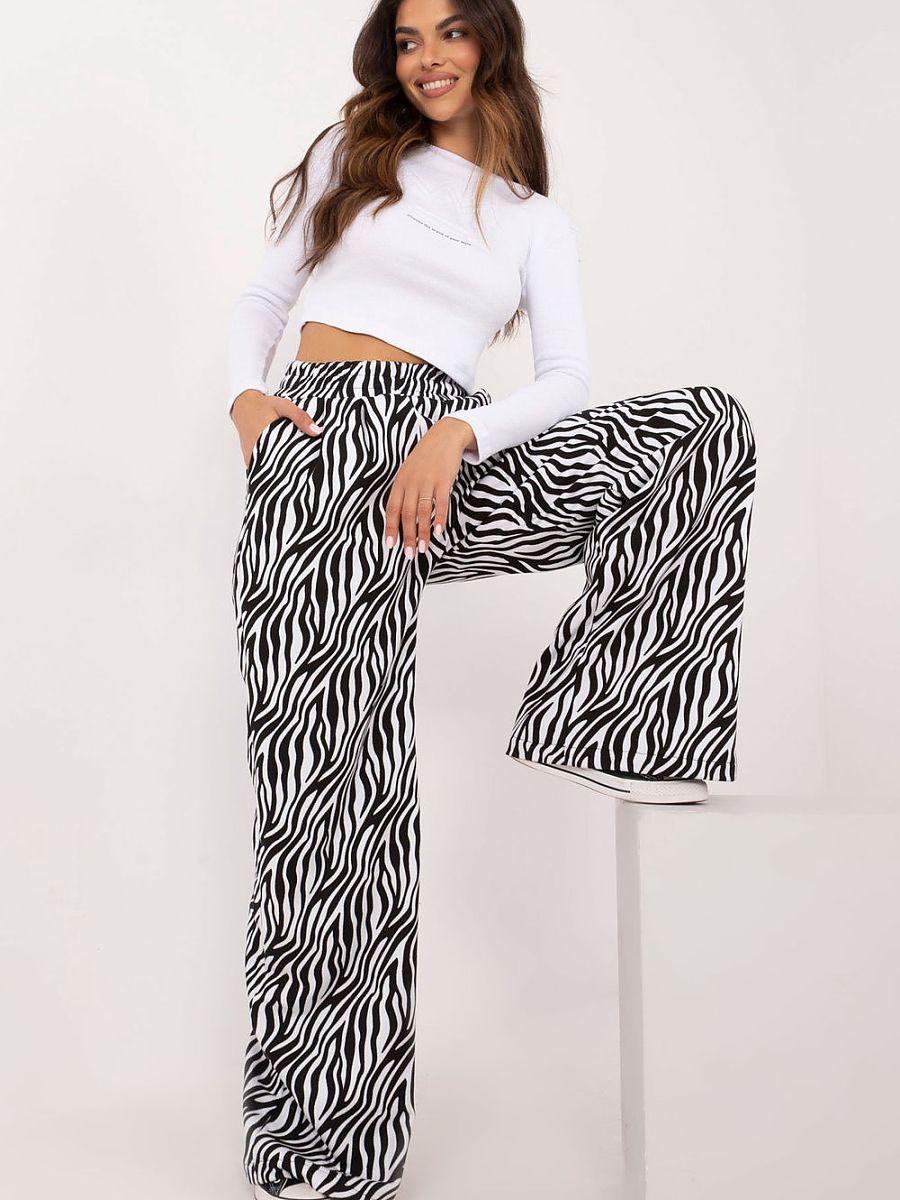 Ribbed trousers