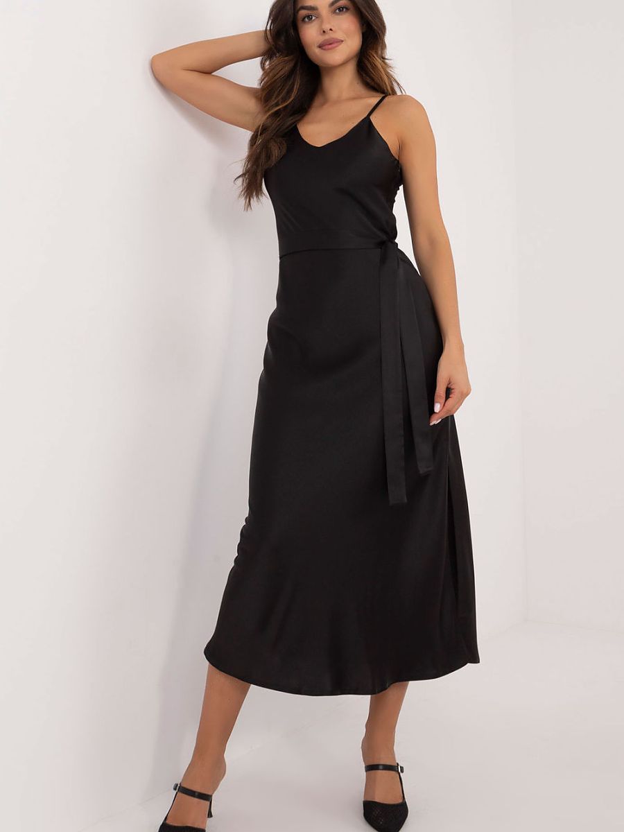 Elegant dress from Lakerta