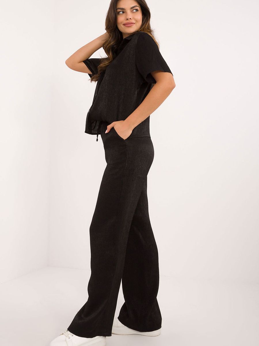 Smooth trousers from Lakerta