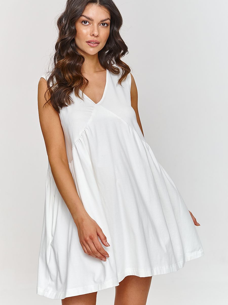 Mini dress from Makadamia